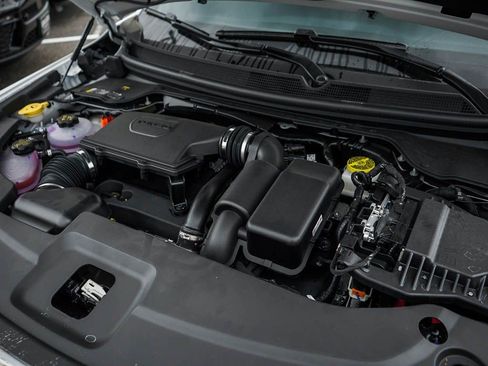 New 2026 Jeep Cherokee Overland AWD/4WD image 7