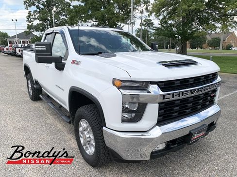 Used 2021 Chevrolet Silverado 2500 LT w/ Convenience Package AWD/4WD image 1