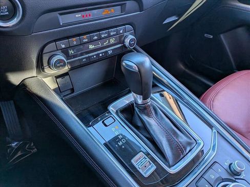 Used 2023 MAZDA CX-5 Carbon Edition image 11