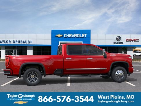 New 2026 Chevrolet Silverado 3500 High Country w/ Technology Package AWD/4WD image 5
