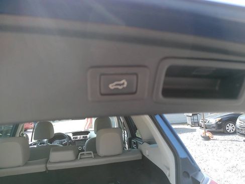 Used 2017 Subaru Forester 2.5i Limited AWD/4WD image 25