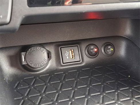 Used 2023 Toyota RAV4 LE image 23