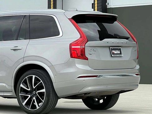 Used 2023 Volvo XC90 B6 Plus AWD/4WD image 39