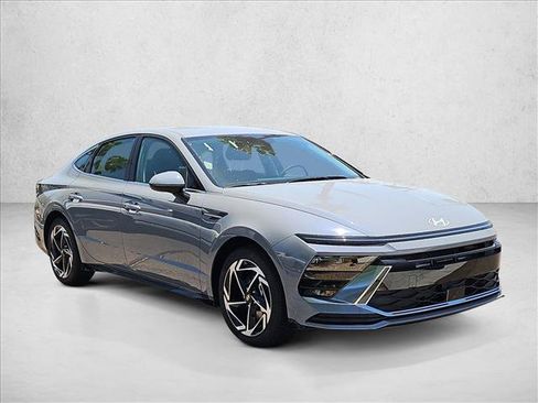 New 2026 Hyundai Sonata SEL FWD image 7