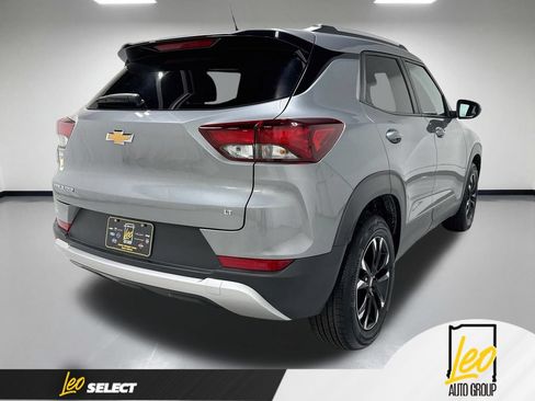Used 2023 Chevrolet TrailBlazer LT w/ Convenience Package FWD image 8
