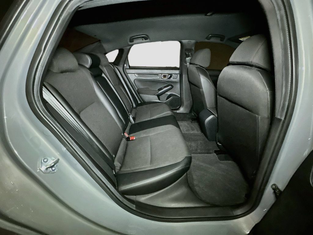 Used 2025 Honda Civic Sport image 36
