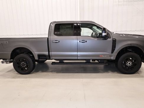 New 2026 Ford F350 Lariat w/ Black Appearance Package AWD/4WD image 2