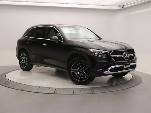 New 2026 Mercedes-Benz GLC 300 image 16