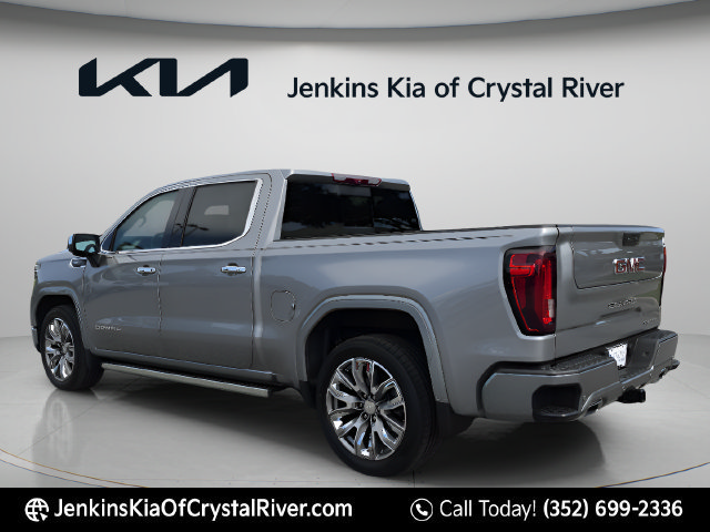 Used 2024 GMC Sierra 1500 Denali AWD/4WD image 11