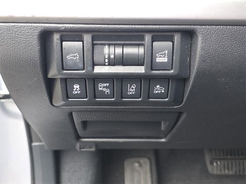 Used 2019 Subaru Outback 2.5i Limited image 28