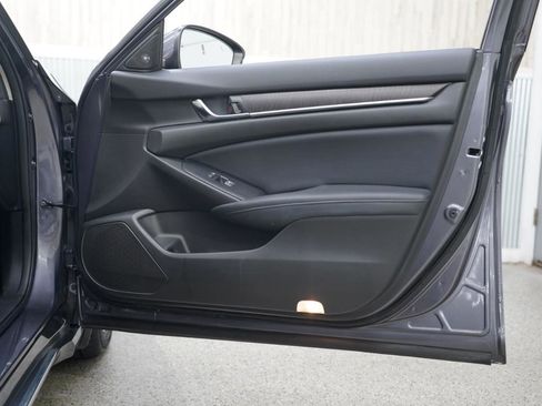 Used 2018 Honda Accord EX-L image 36