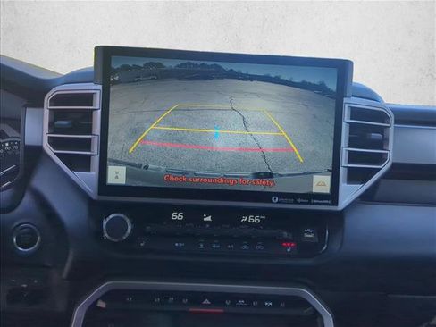 Used 2022 Toyota Tundra SR5 w/ SR5 Premium Package image 17