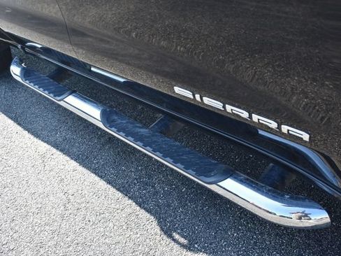 Used 2021 GMC Sierra 1500 SLE AWD/4WD image 13