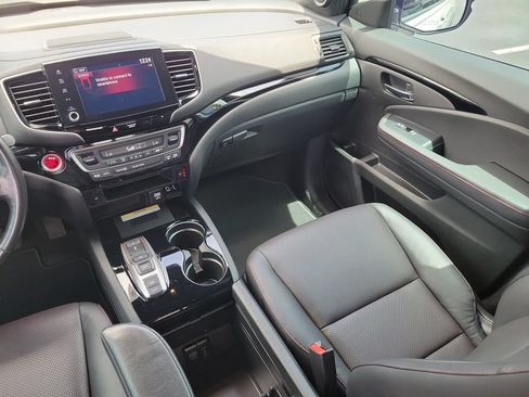 Certified 2023 Honda Ridgeline Black Edition image 15