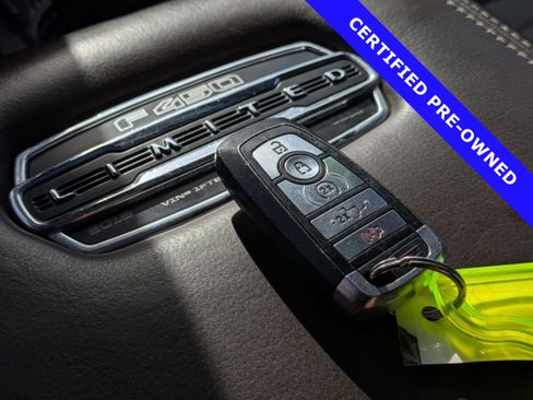 Certified 2018 Ford F450 Limited image 34