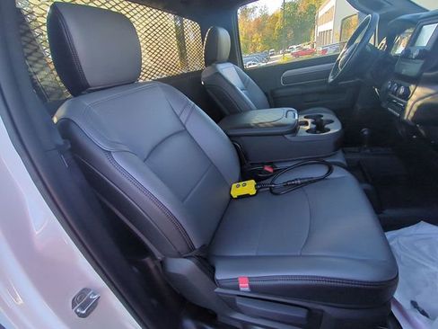 New 2024 RAM 5500 Tradesman image 29