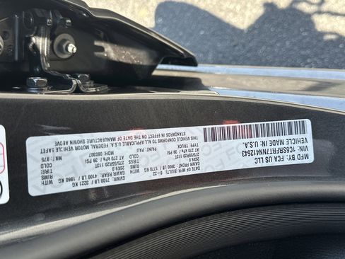 Used 2022 RAM 1500 Laramie AWD/4WD image 38