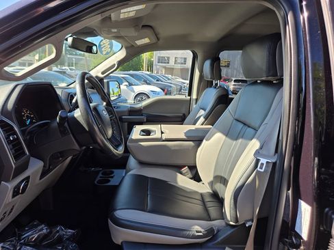 Used 2019 Ford F150 XLT w/ Equipment Group 302A Luxury AWD/4WD image 21