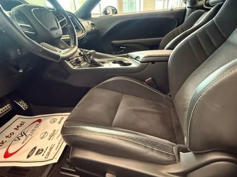 Used 2022 Dodge Challenger SRT Hellcat Redeye image 6
