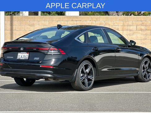 Used 2024 Honda Accord Sport image 4