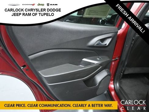 Used 2025 Chevrolet Trax LT w/ Driver Confidence Package image 25