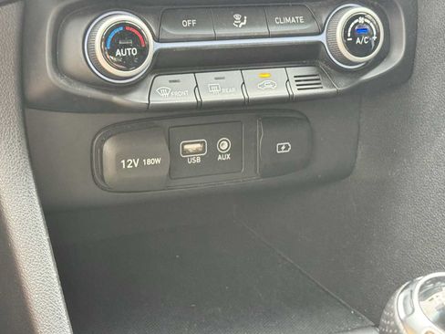 Used 2020 Hyundai Veloster N w/ Performance Package FWD image 26
