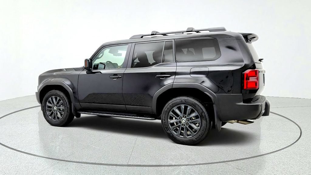 Used 2026 Toyota Land Cruiser w/ Premium Package AWD/4WD image 7