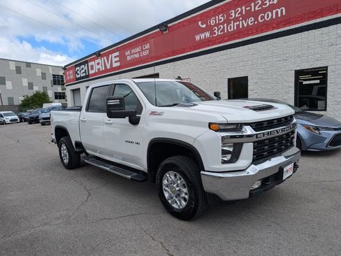 Used 2022 Chevrolet Silverado 2500 LT w/ Convenience Package AWD/4WD image 1