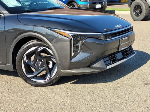 Used 2025 Kia K4 EX image 6