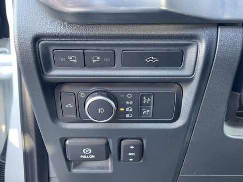 Used 2022 Ford F150 Lariat w/ Equipment Group 502A High image 10