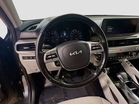 Certified 2022 Kia Telluride EX w/ EX Premium Package image 11