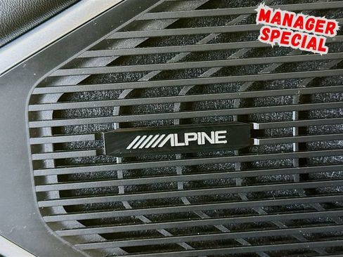 Used 2024 Jeep Wagoneer L Series II w/ Flexible Seating Group RWD image 21