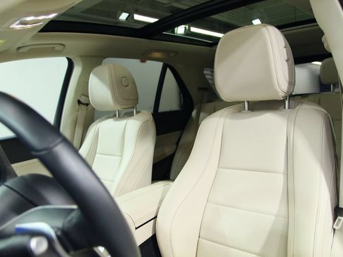 Certified 2024 Mercedes-Benz GLE 350 4MATIC image 7