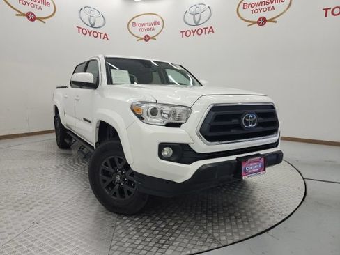 Used 2023 Toyota Tacoma SR5 AWD/4WD image 1