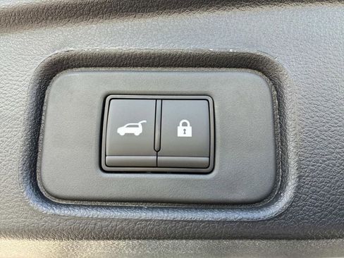 New 2026 Nissan Pathfinder Platinum AWD/4WD image 5