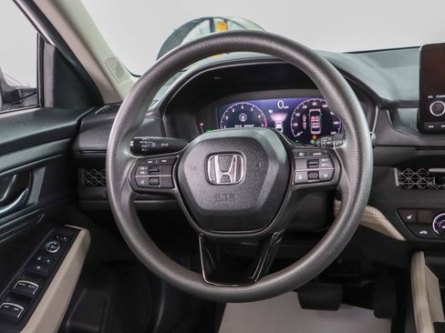 Used 2024 Honda Accord EX image 12