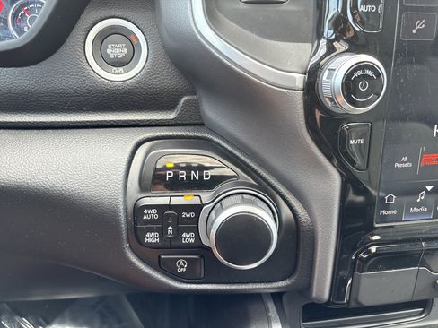 Certified 2023 RAM 1500 Big Horn image 32