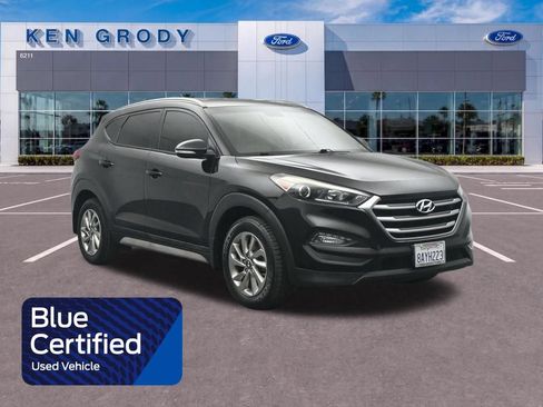Used 2017 Hyundai Tucson SE Plus w/ Cargo Package FWD image 1