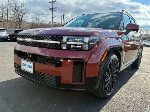 Used 2024 Hyundai Santa Fe Calligraphy image 3