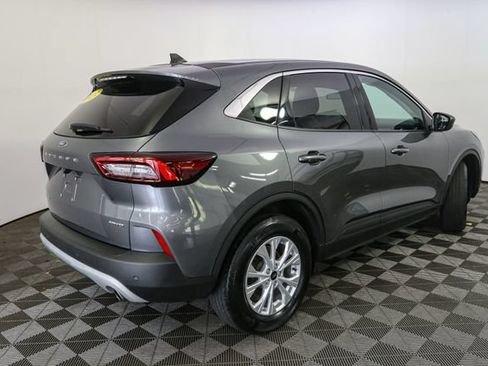 Used 2023 Ford Escape Active w/ Tech Pack #1 AWD/4WD image 13