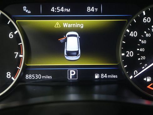 Used 2018 Nissan Murano SV AWD/4WD image 37