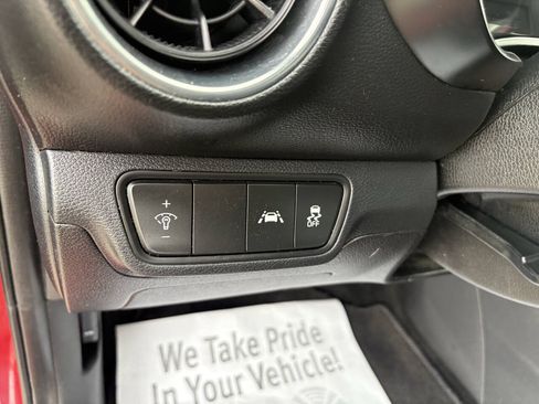 Used 2019 Kia Forte S w/ S Premium Package FWD image 28