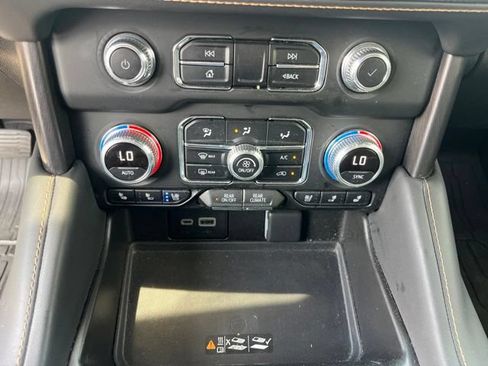 Used 2023 GMC Yukon AT4 w/ LPO, Floor Liner Package AWD/4WD image 29