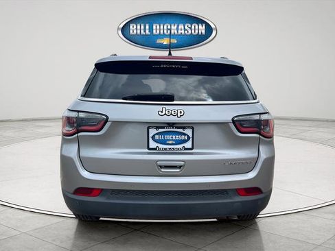 Used 2018 Jeep Compass Limited w/ Navigation Group FWD image 6