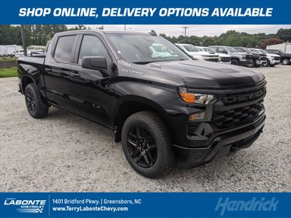 New 2026 Chevrolet Silverado 1500 Custom w/ Turbomax Blackout Package