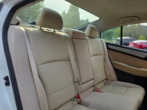 Used 2017 Subaru Legacy 2.5i Premium image 30