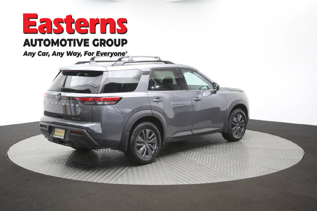 Used 2023 Nissan Pathfinder SV w/ SV Premium Package AWD/4WD image 46