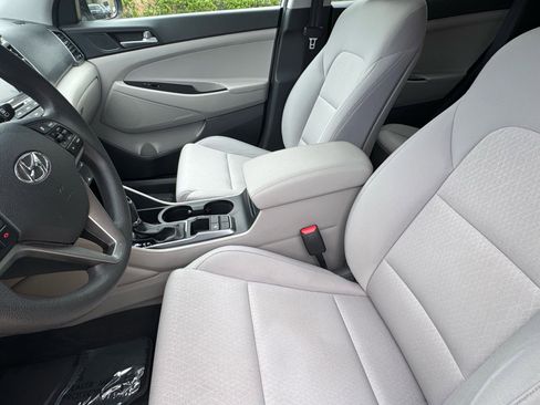 Used 2018 Hyundai Tucson SE FWD image 22