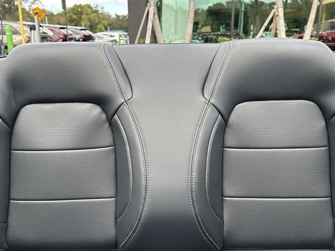 Used 2024 Ford Mustang GT Premium image 19