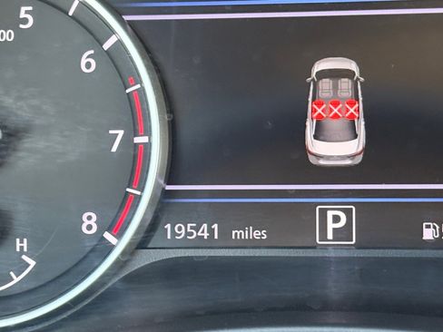 Certified 2025 Nissan Sentra SV w/ All-Weather Package image 16